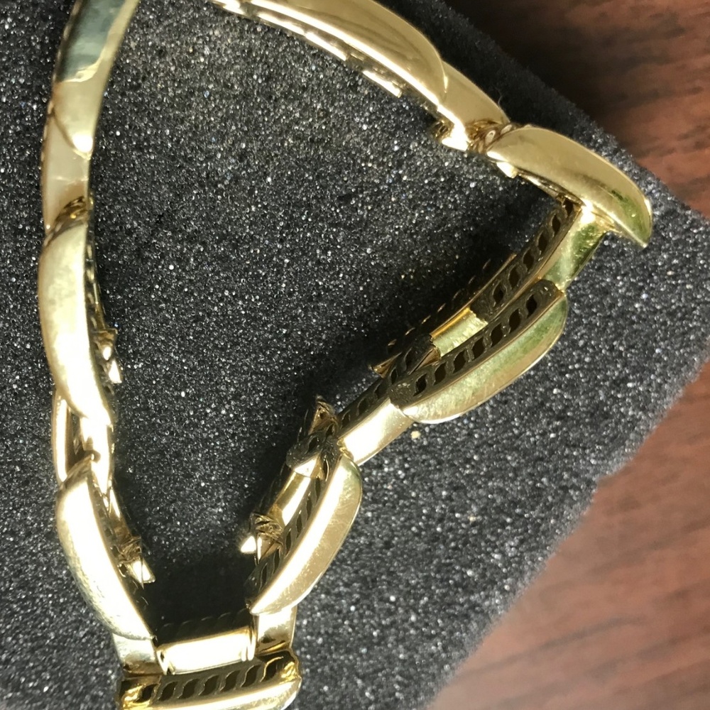 SOLD    David Yurman 18k Link Bracelet - Picture 4 of 8